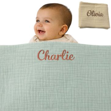 Swaddle/Hydrofiele doek met naam geborduurd