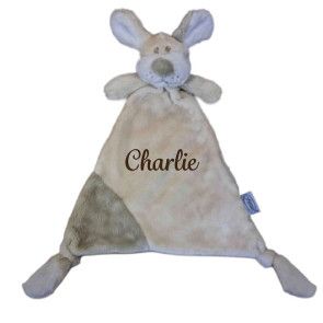 Knuffeldoekje Hond met naam geborduurd