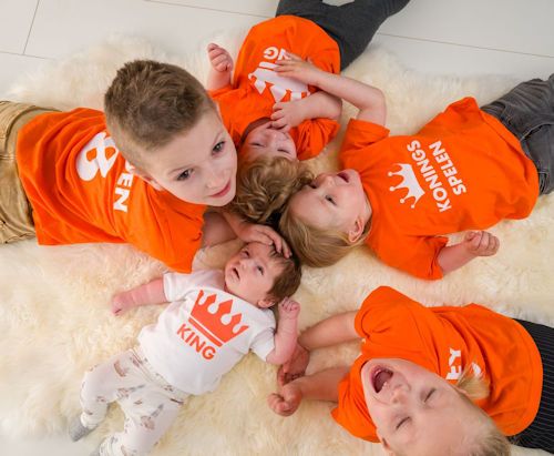 Oranje Koningsdag Koningspelen shirt met naam